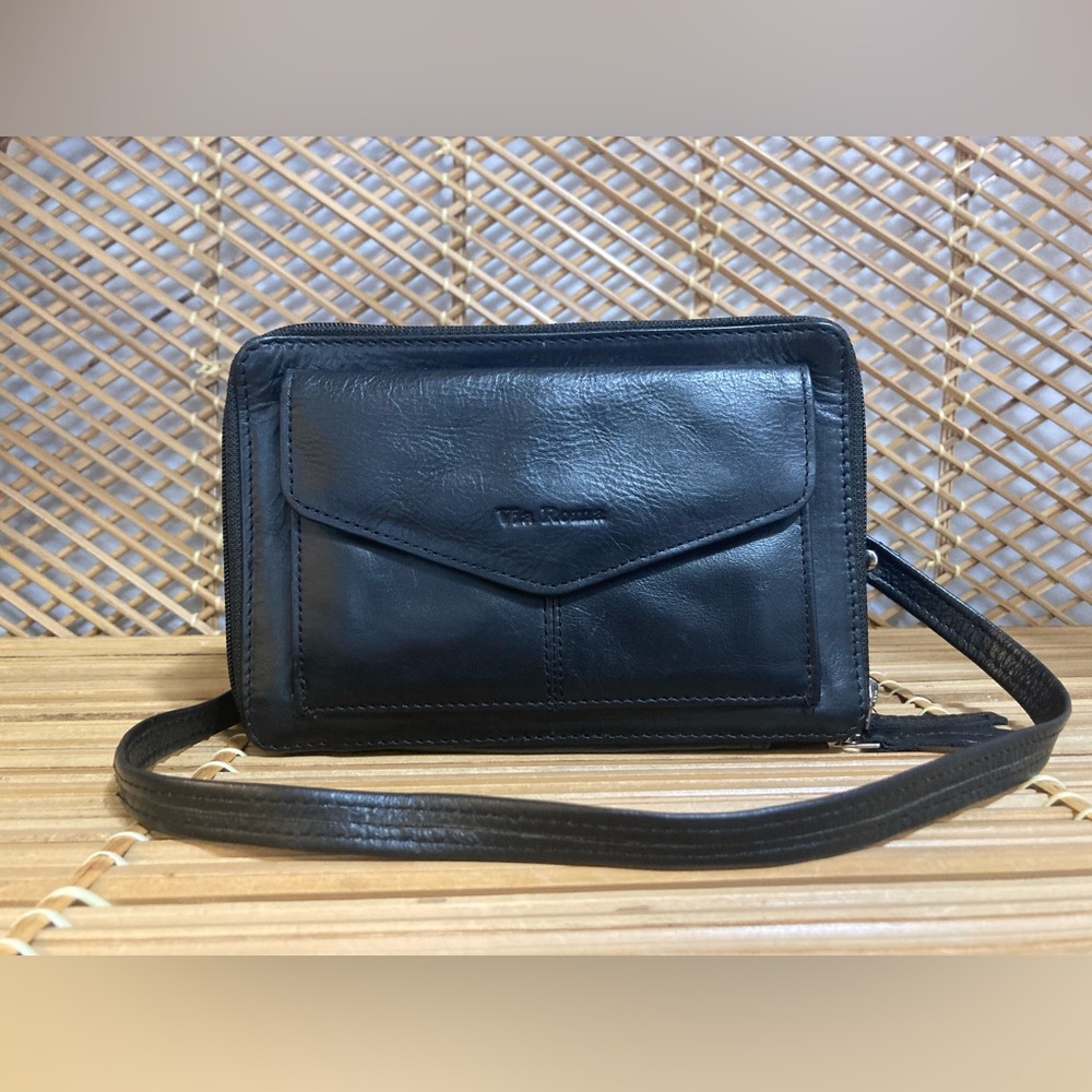 🦋3 For $30🦋Via Roma Black Leather Crossbody Bag - Picture 6 of 12
